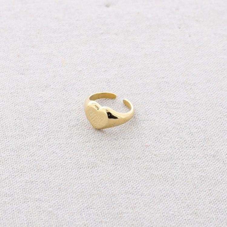 HEART STEEL RING