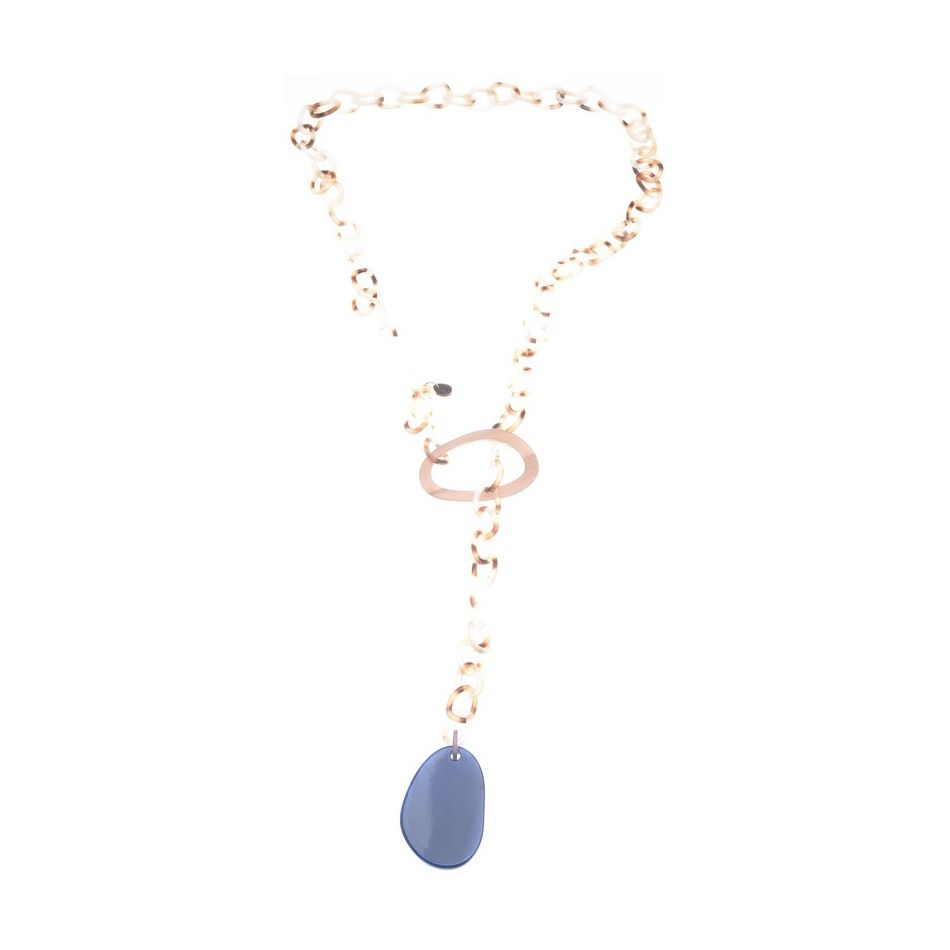 COLLAR LARGO EXTREMOS CUENTAS RESINA