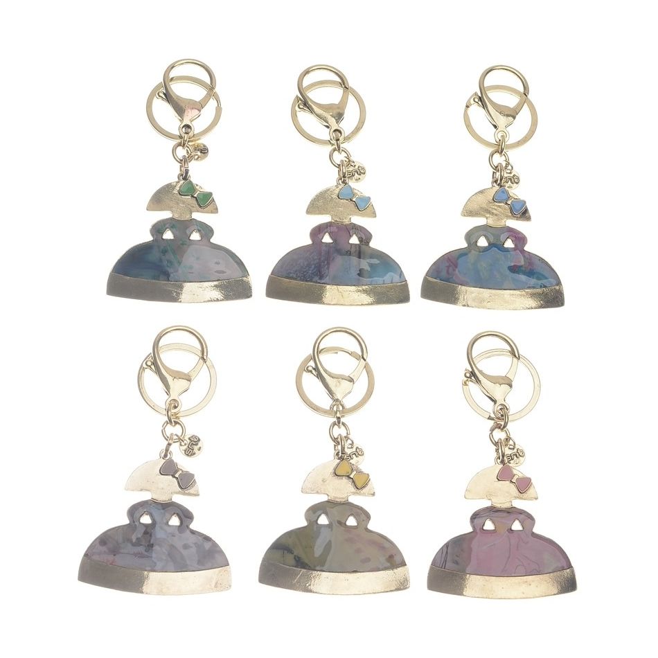 MENINA METAL ENAMEL KEYCHAIN