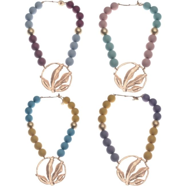 RESIN BALLS SHORT NECKLACE WITH METAL MEDAL