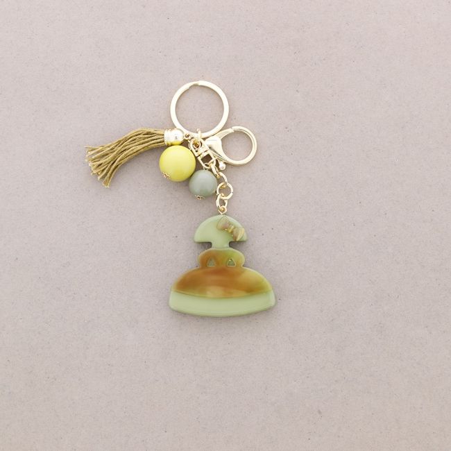 MENINA DOUBLE LAYER RESIN KEYCHAIN
