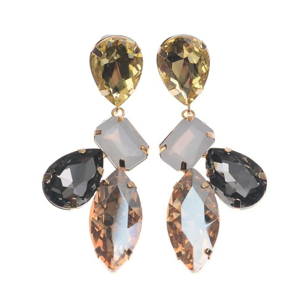 METAL EARRINGS WITH FACETED CRYSTALS