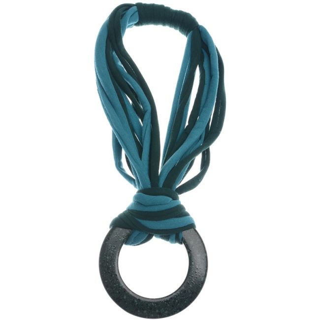 ELASTIC FABRIC SHORT NECKLACE WITH CIRCLE HANGING KNOT