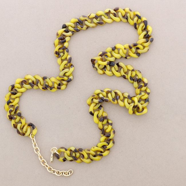 LONG RESIN LINK NECKLACE