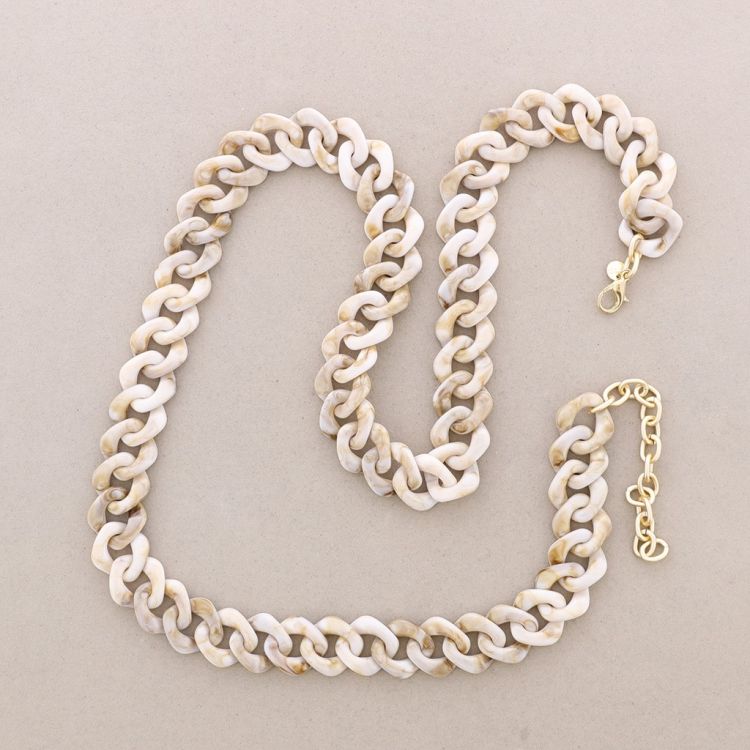 COLLAR LARGO ESLABONES RESINA 2