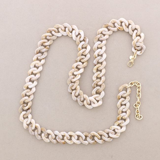 LONG RESIN LINK NECKLACE