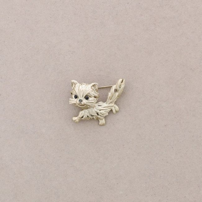 METAL KITTEN BROOCH