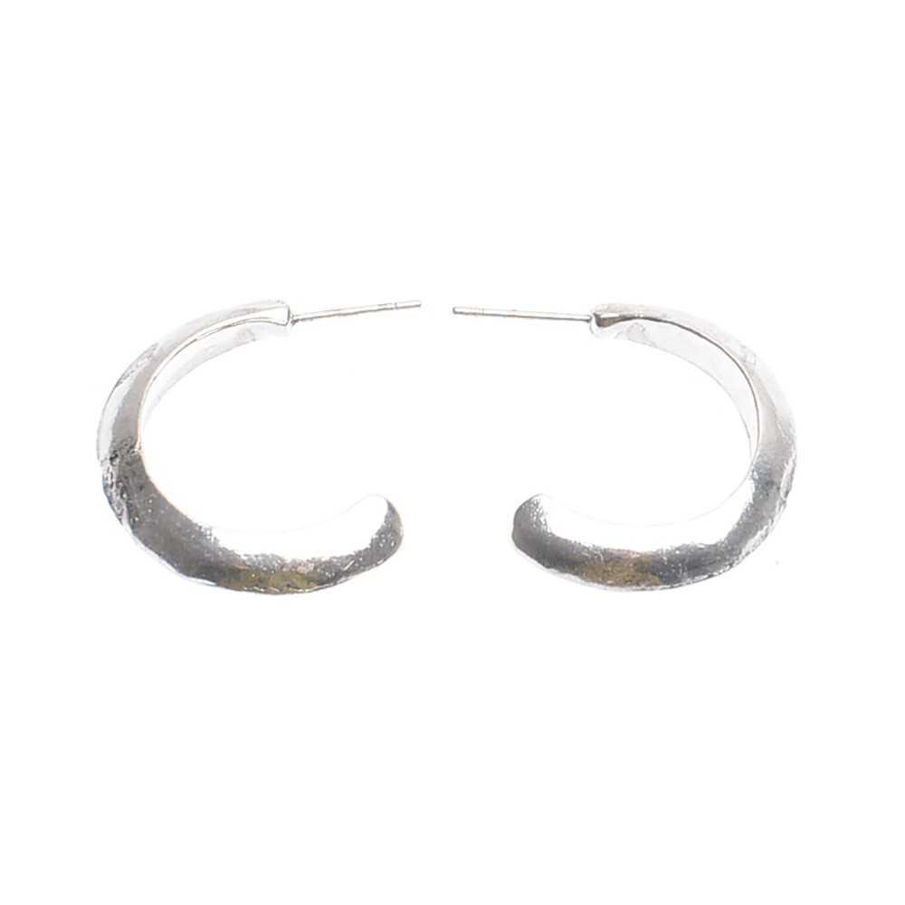 METAL HOOP EARRINGS