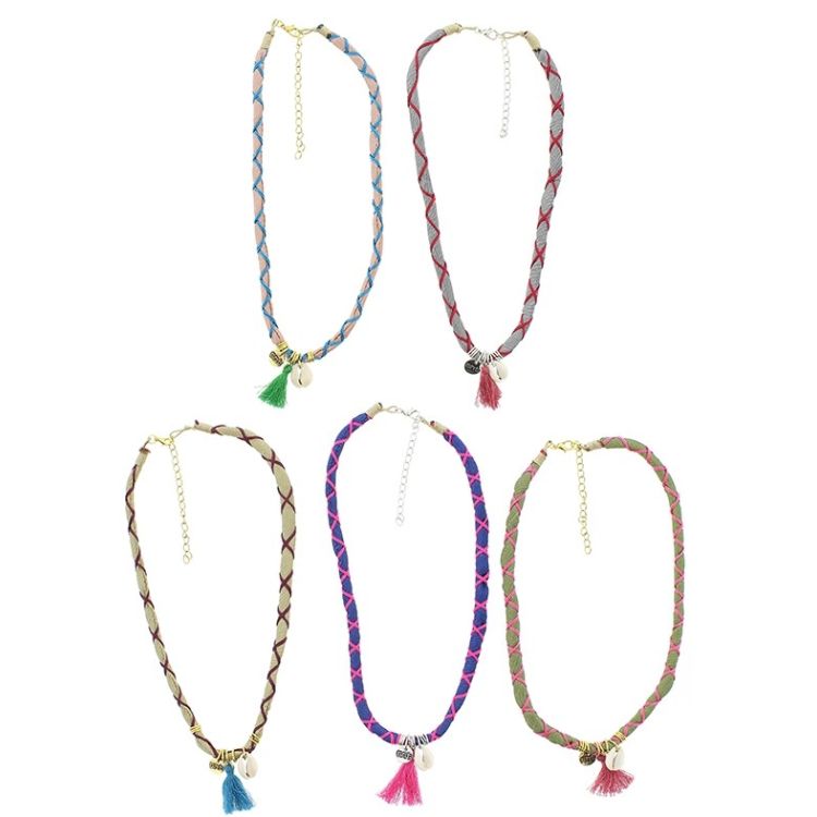 PENDANT WRAPPED THREAD SHORT NECKLACE 2