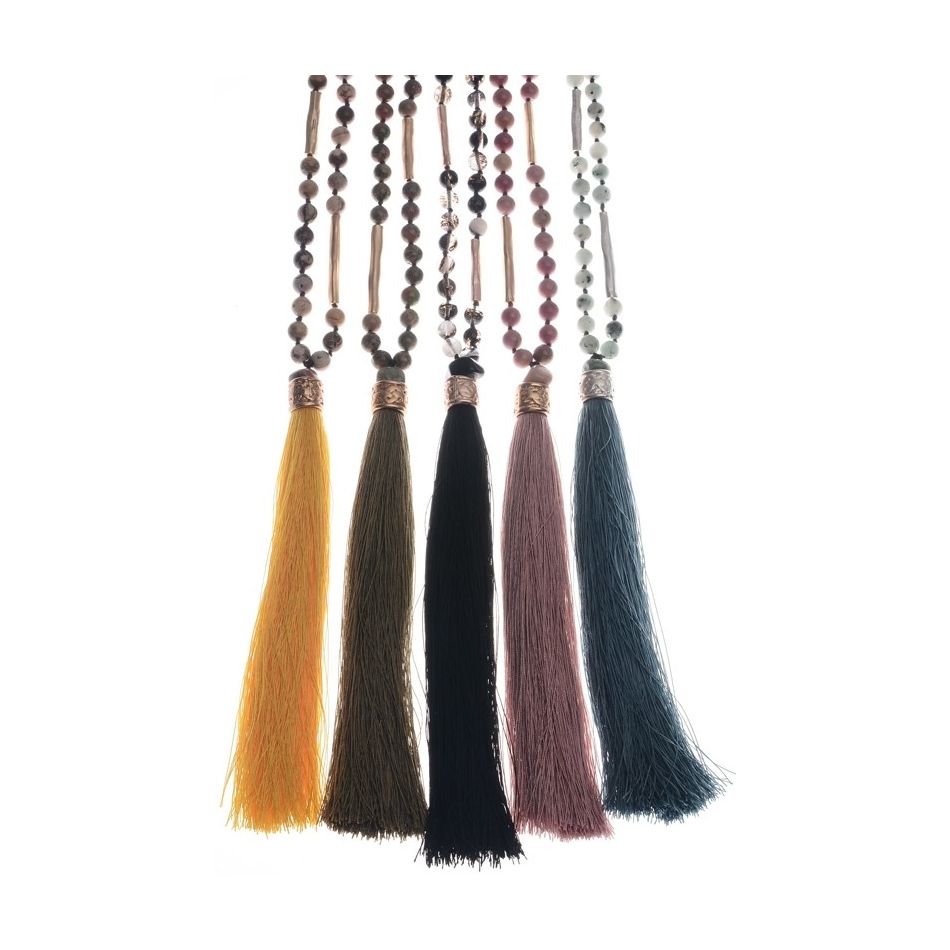 LONG STONE NECKLACE WITH FRINGE PENDANT