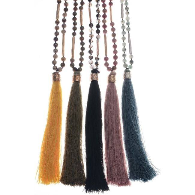 LONG STONE NECKLACE WITH FRINGE PENDANT