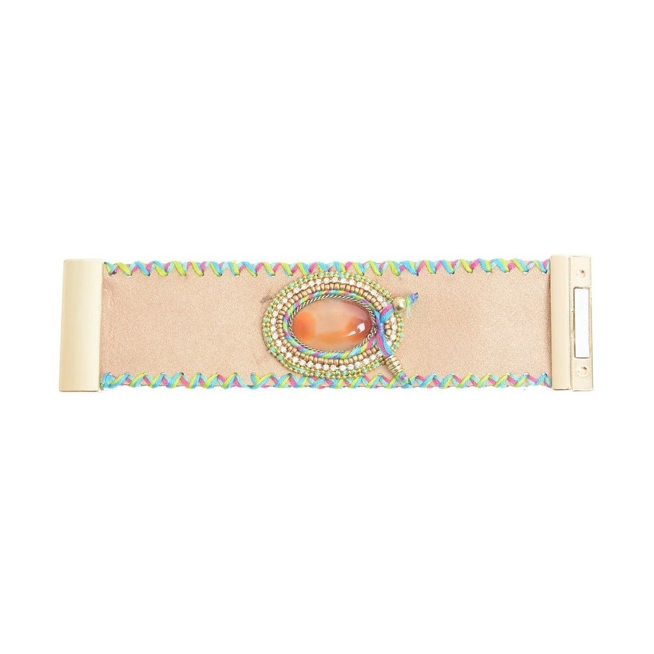 WOVEN BEADS BRACELET WITH MAGNET