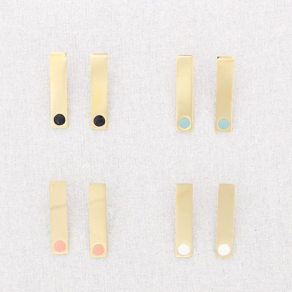 PENDIENTES ACERO TIRA PUNTO ESMALTE