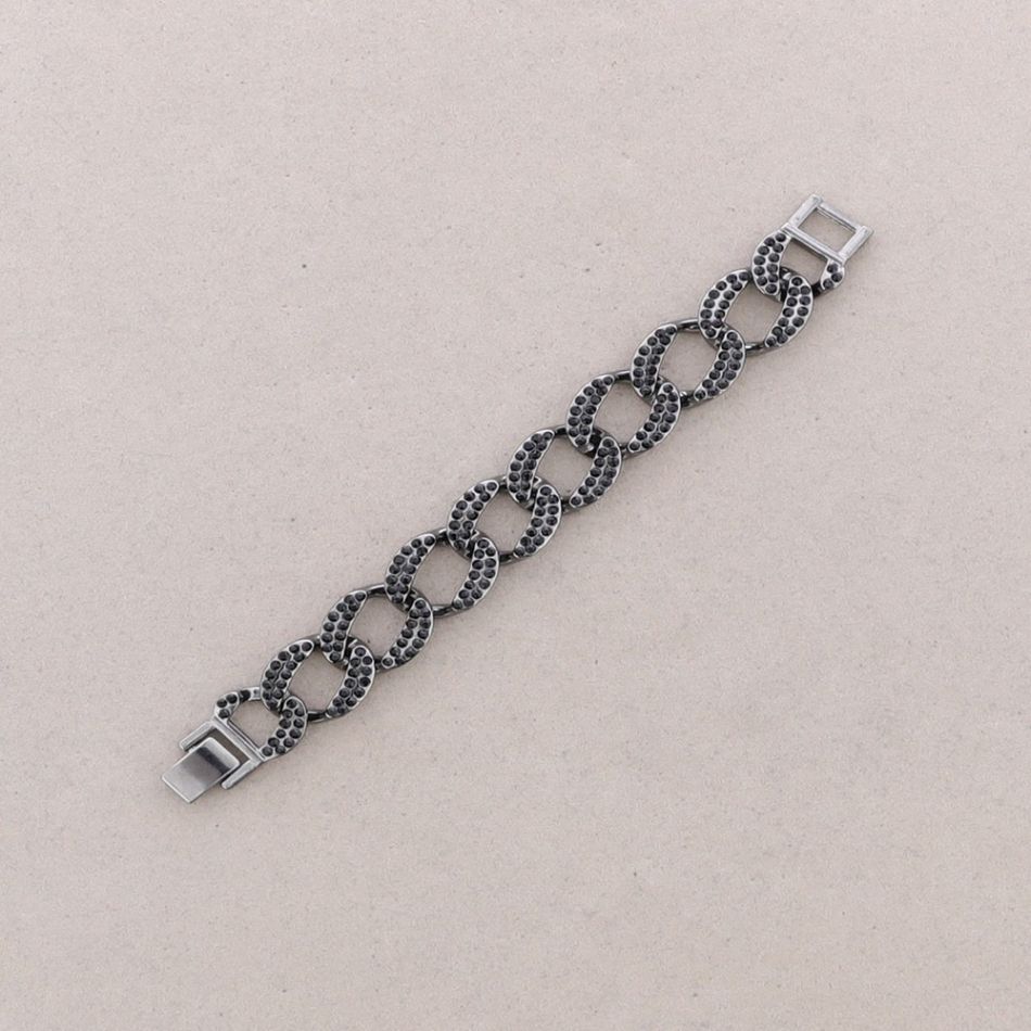 METAL LINK BRACELET WITH CRYSTALS