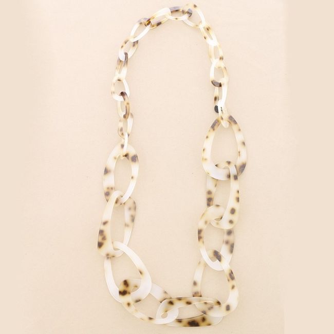 COLLAR LARGO ESLABONES RESINA