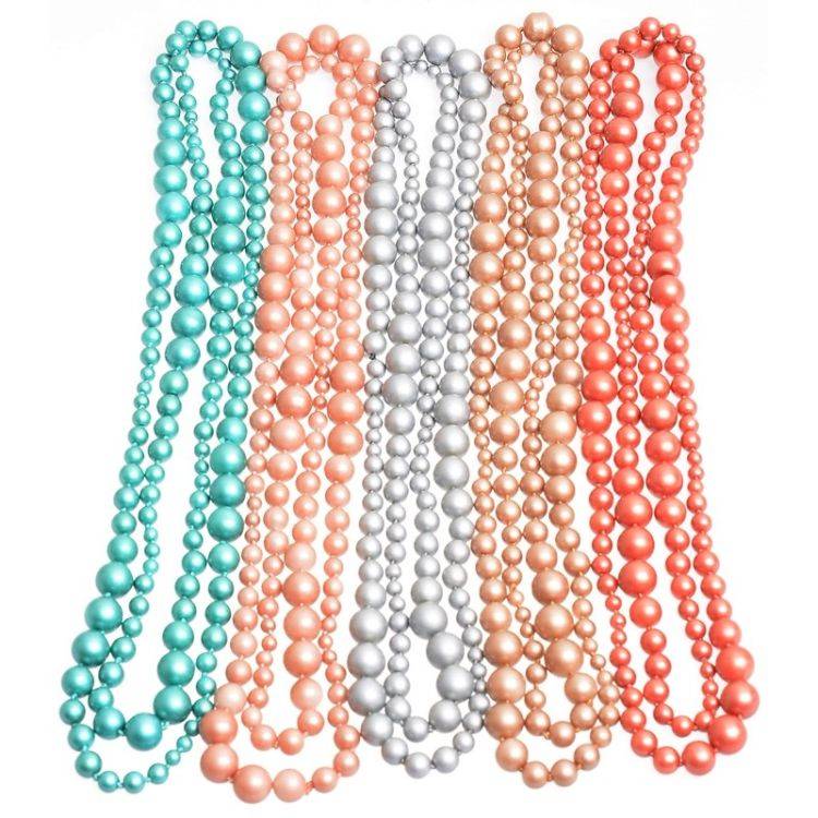 LONG BALL NECKLACE 2