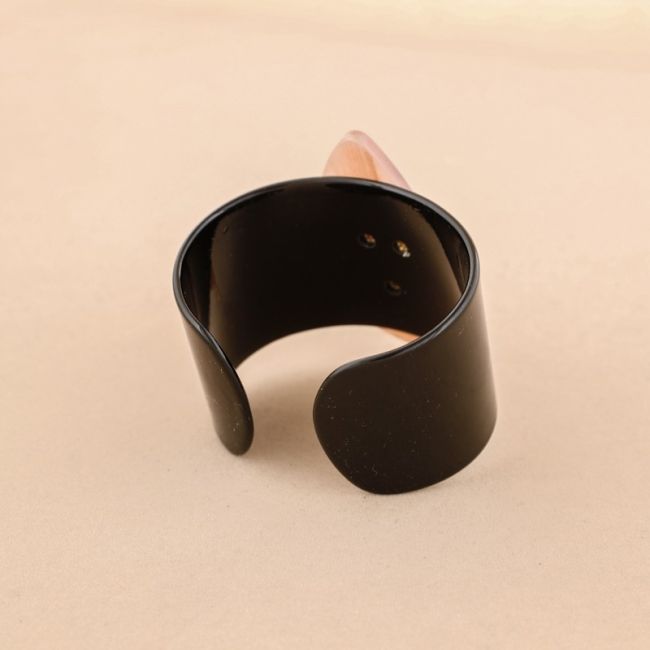 PULSERA ABIERTA RESINA HOJA