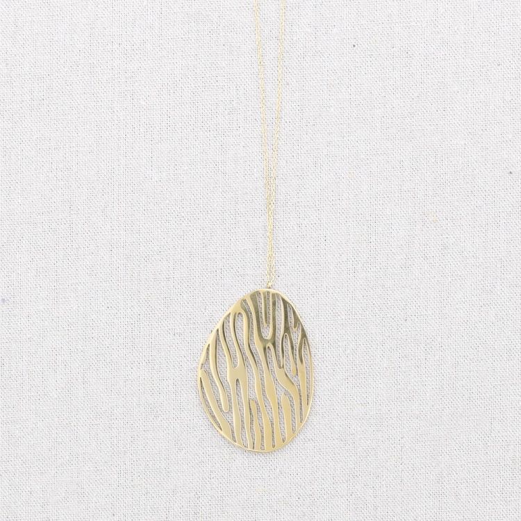 FRETWORK PENDANT STEEL NECKLACE