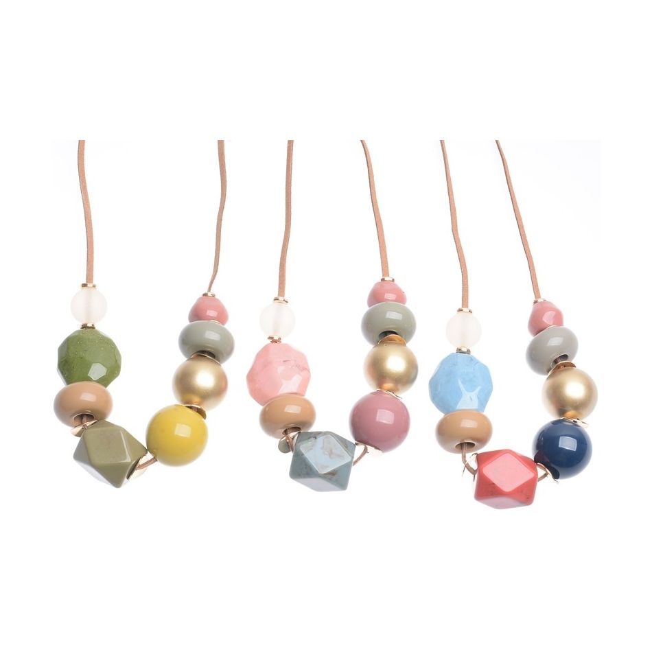 LONG CORD NECKLACE WITH RESIN BEADS