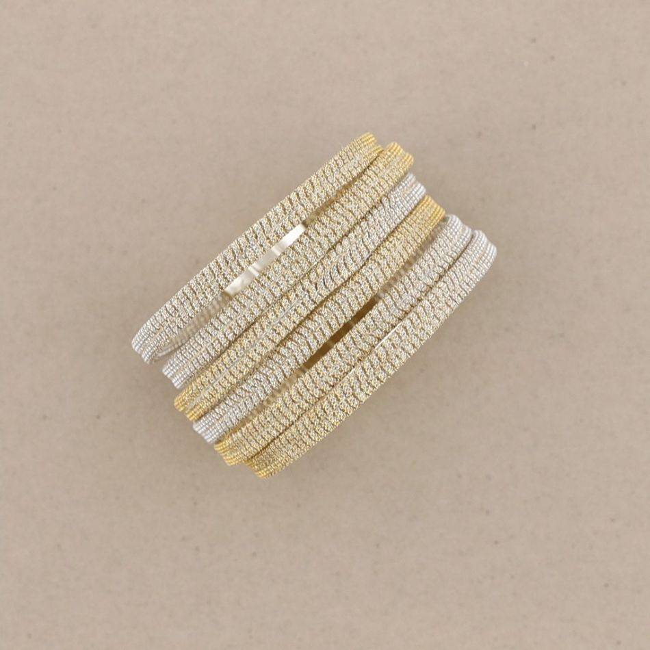 7 STRAPS BRACELET WITH MAGNET CLOSURE