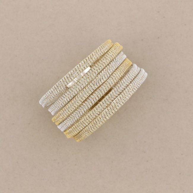 7 STRAPS BRACELET WITH MAGNET CLOSURE