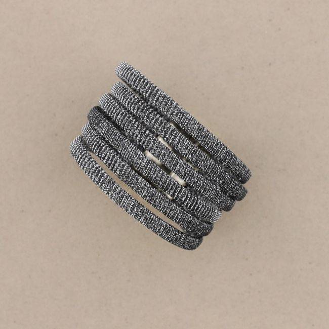 7 STRAPS BRACELET WITH MAGNET CLOSURE