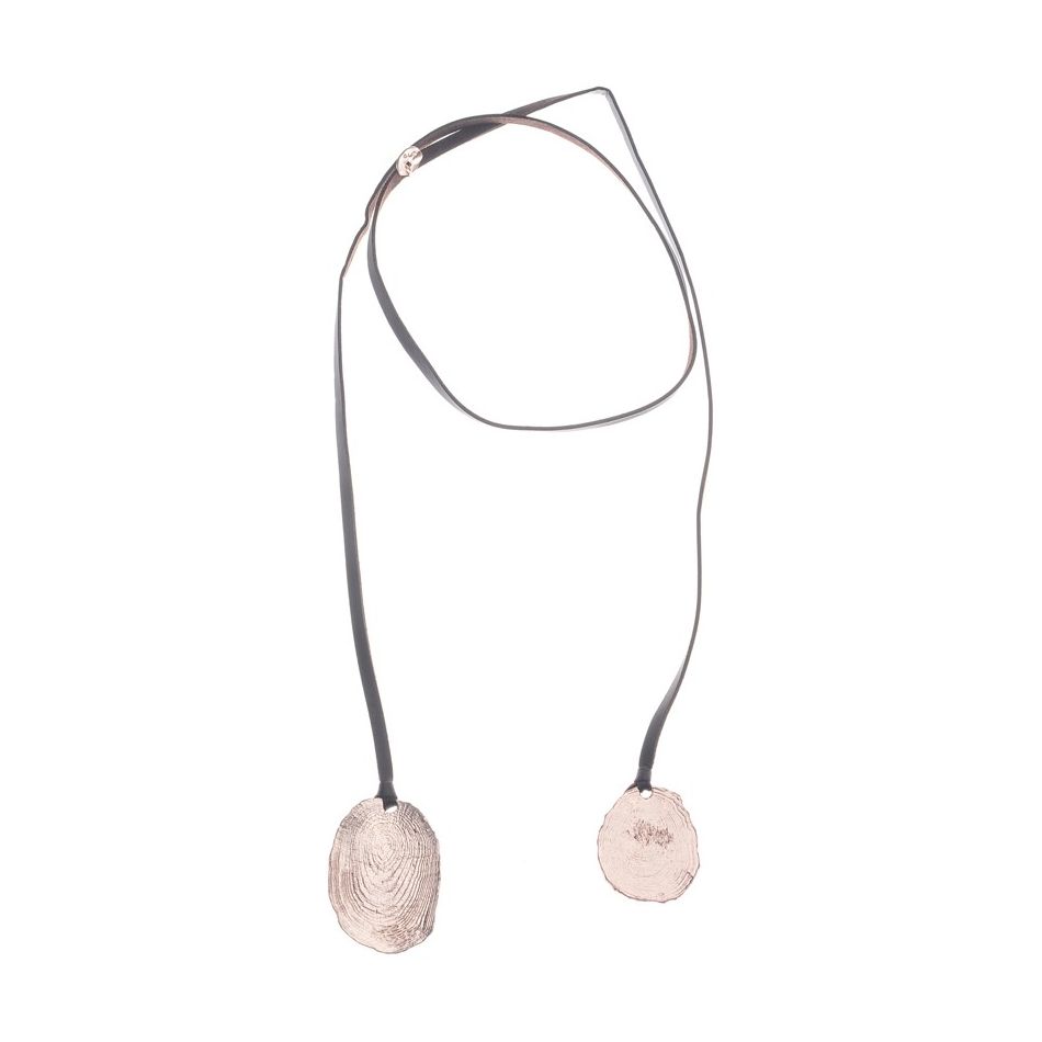 LONG DOUBLE METAL PENDANT NECKLACE