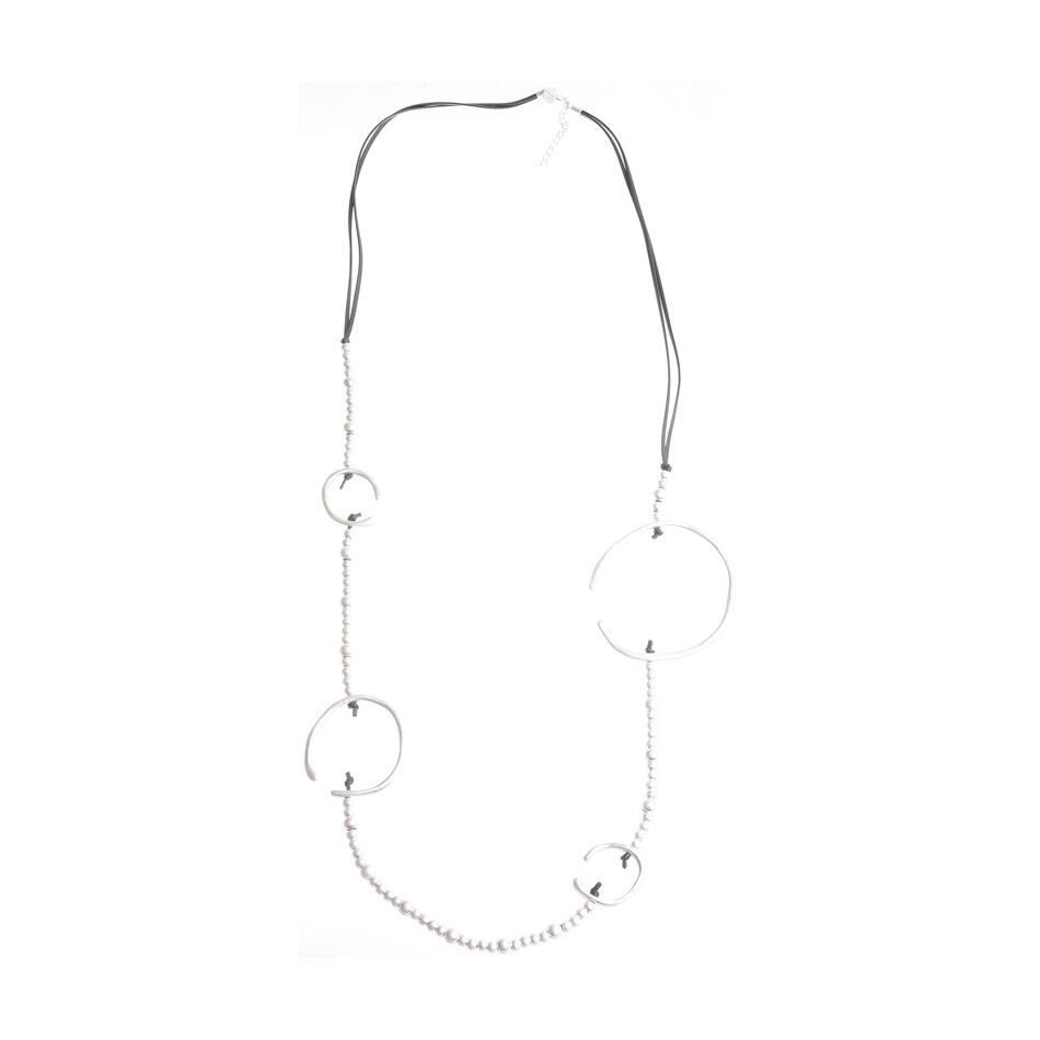 COLLAR LARGO CUENTAS FORMA C