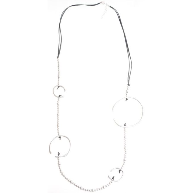 LONG NECKLACE WITH BEADS SHAPE C
