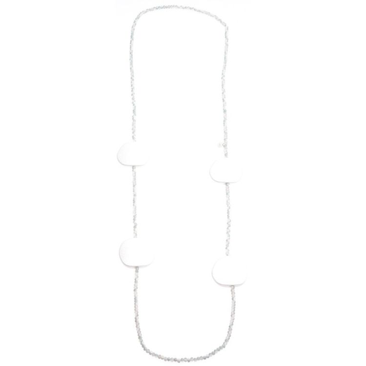 LONG NECKLACE WITH FACETED CRYSTALS AND MEDALS 2
