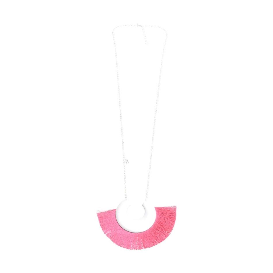 COLLAR LARGO COLGANTE FORMA U METAL FLECO