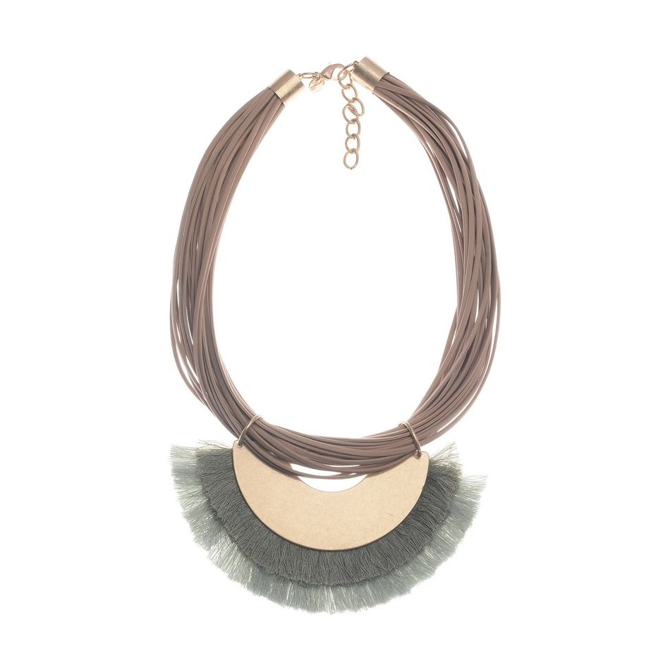 FRINGED METAL PENDANT SHORT NECKLACE