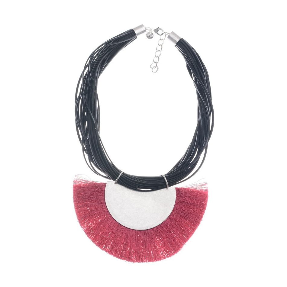 FRINGED METAL PENDANT SHORT NECKLACE
