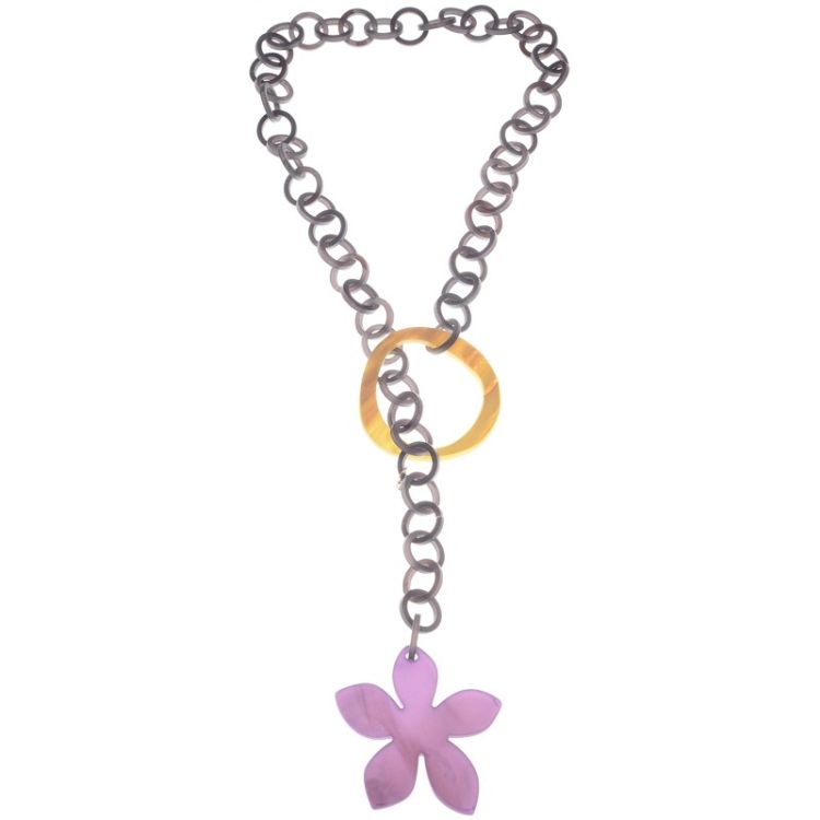 COLLAR LARGO COLGANTE FLOR RESINA