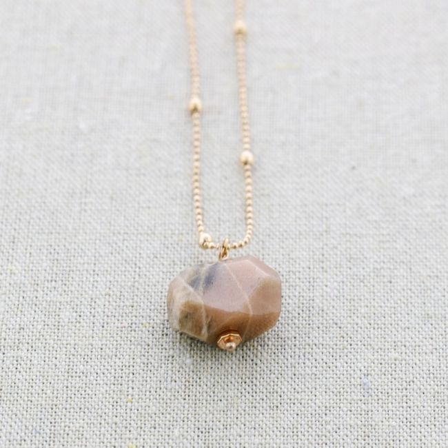 STONE PENDANT STEEL NECKLACE