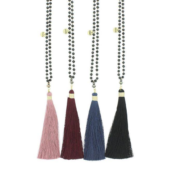 LONG CRYSTAL NECKLACE WITH FRINGE PENDANT