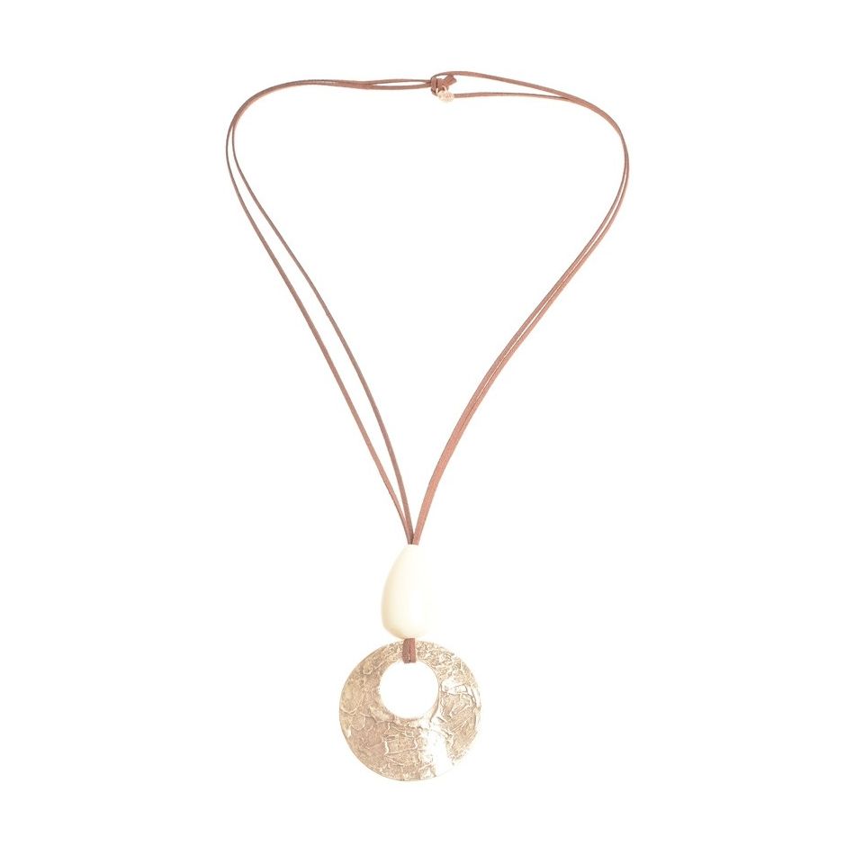 COLLAR LARGO COLGANTE METAL RESINA