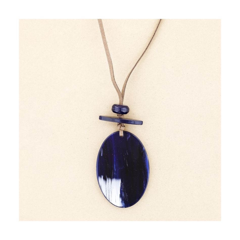 COLLAR LARGO COLGANTE RESINA