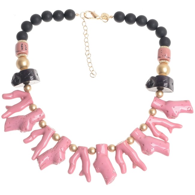 CORAL RESIN SHORT NECKLACE