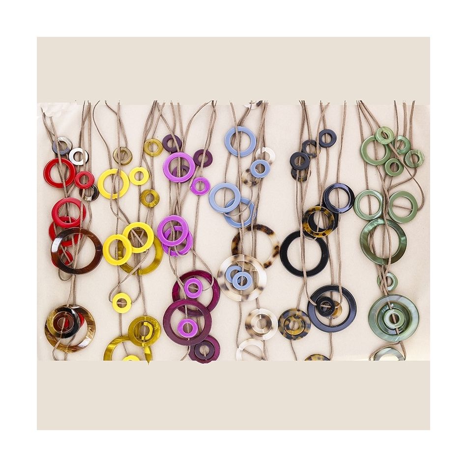 LONG NECKLACE TRIPLE RESIN BEADS