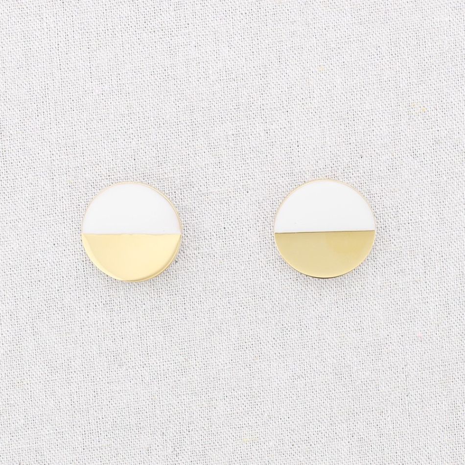 HALF ENAMEL MEDAL STEEL EARRINGS