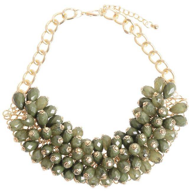 SHORT NECKLACE WITH FACETED BEADS