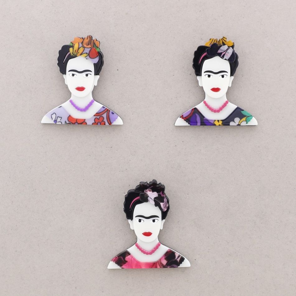 FRIDA RESIN BROOCH