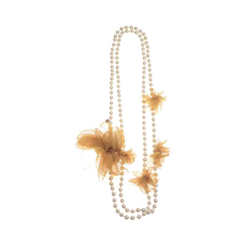 IMITATION PEARL FLOWER BALLS LONG NECKLACE