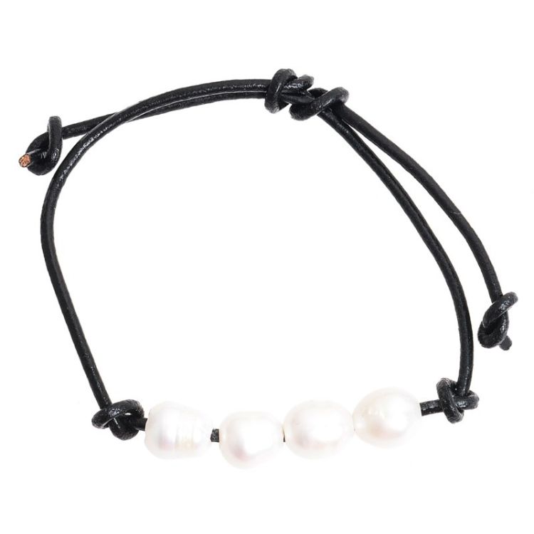 MACRAMÉ LEATHER BRACELET WITH CULTURED PEARLS 2