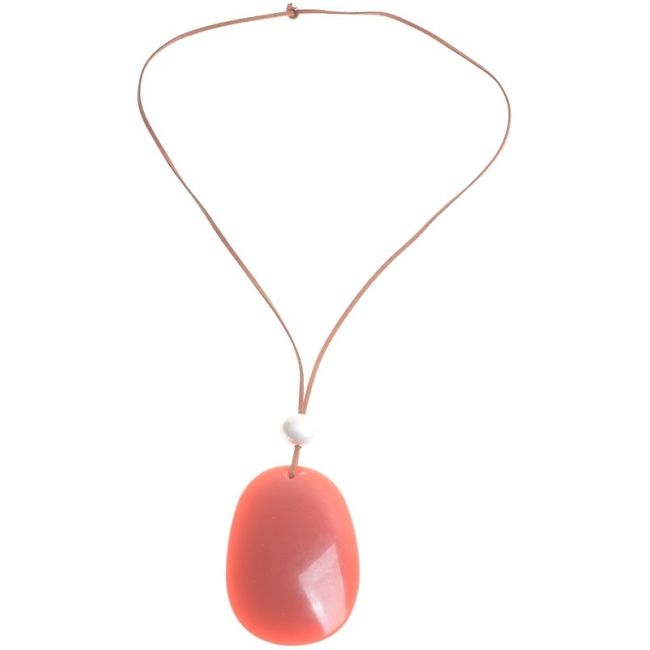 LONG RESIN PENDANT NECKLACE