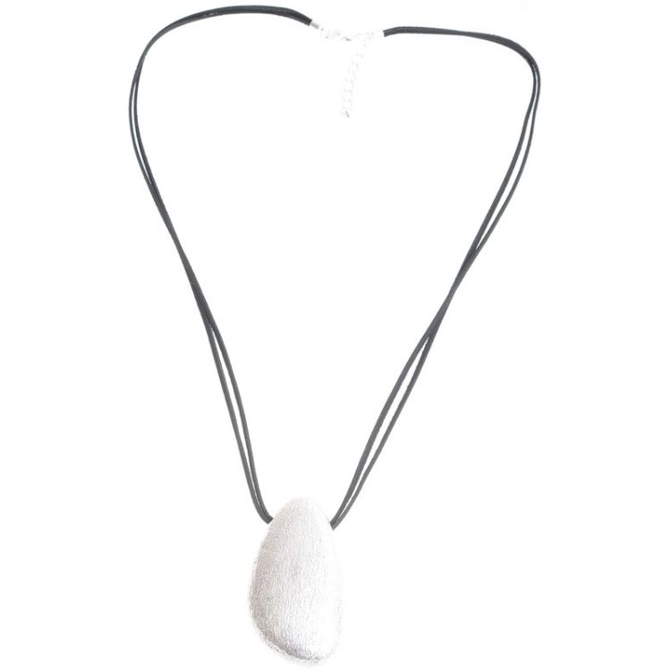 LONG METAL PENDANT NECKLACE