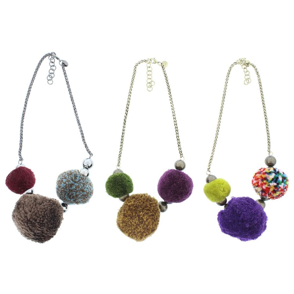 THREE POMPOMS SHORT NECKLACE
