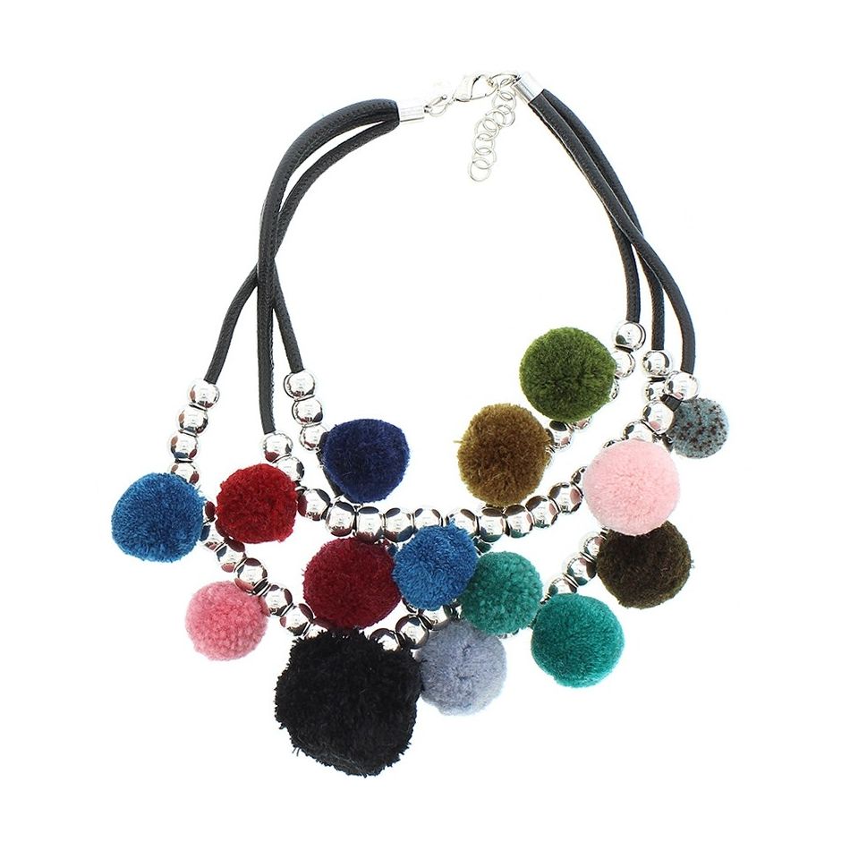 DOUBLE POMPOM SHORT NECKLACE