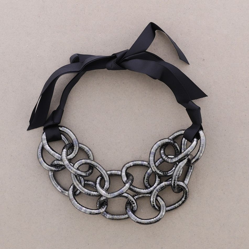 DOUBLE FLEXIBLE LINKS SHORT NECKLACE